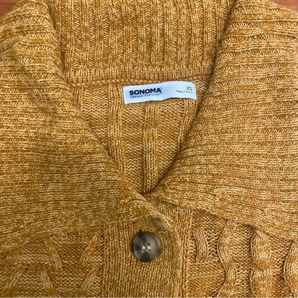 Sonoma Women’s Gold  Button Down Cardigan Sweater XS - Picture 7 of 9